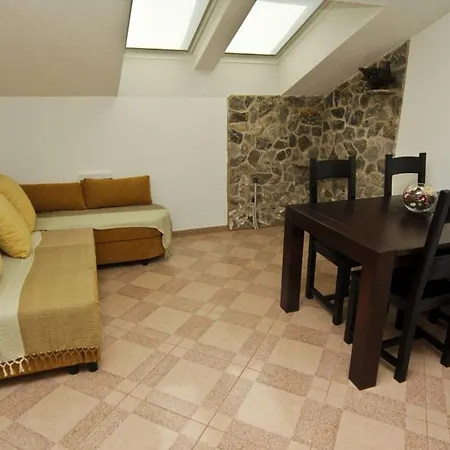 Apartman Robinson Ivano *