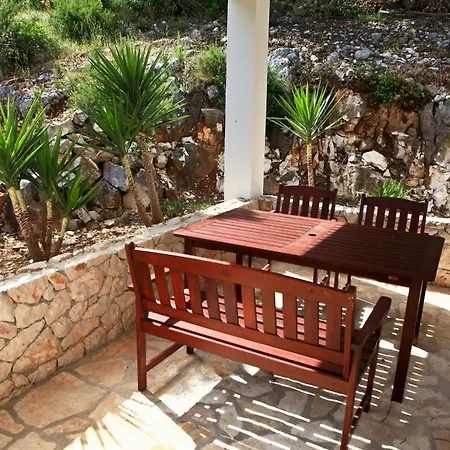 Διαμέρισμα Robinson Ivano