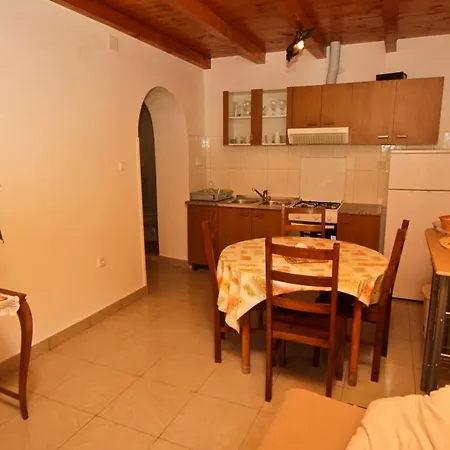 Robinson Ivano Zavala