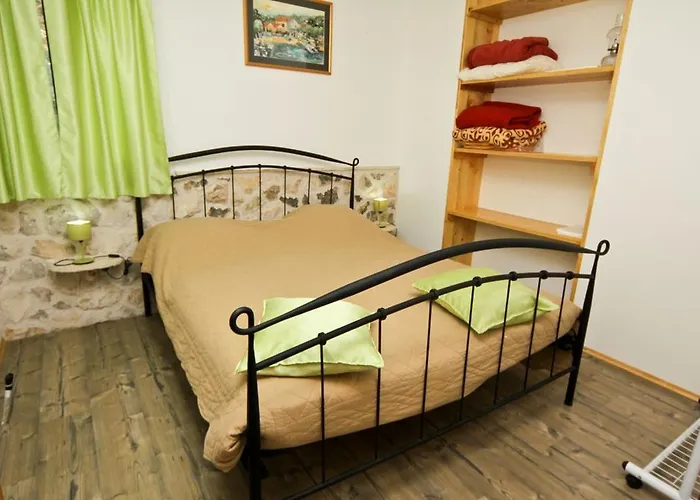 Robinson Ivano Lägenhet Zavala