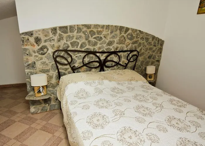 Robinson Ivano Zavala