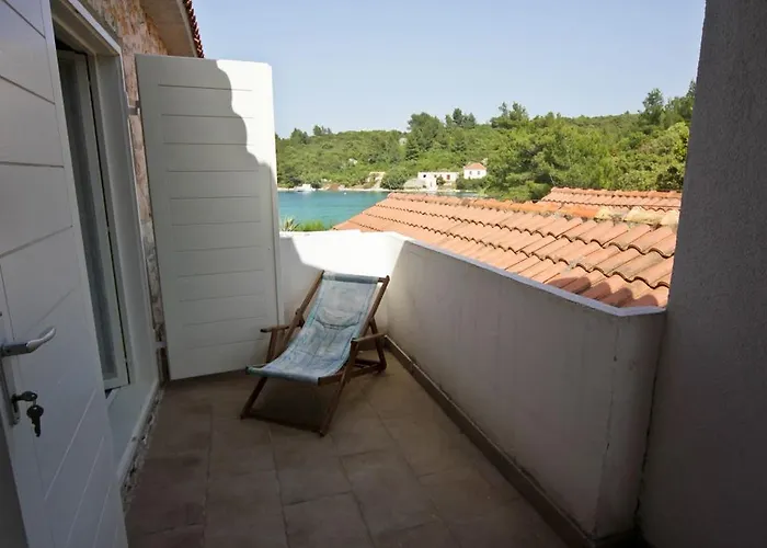 Robinson Ivano * Zavala